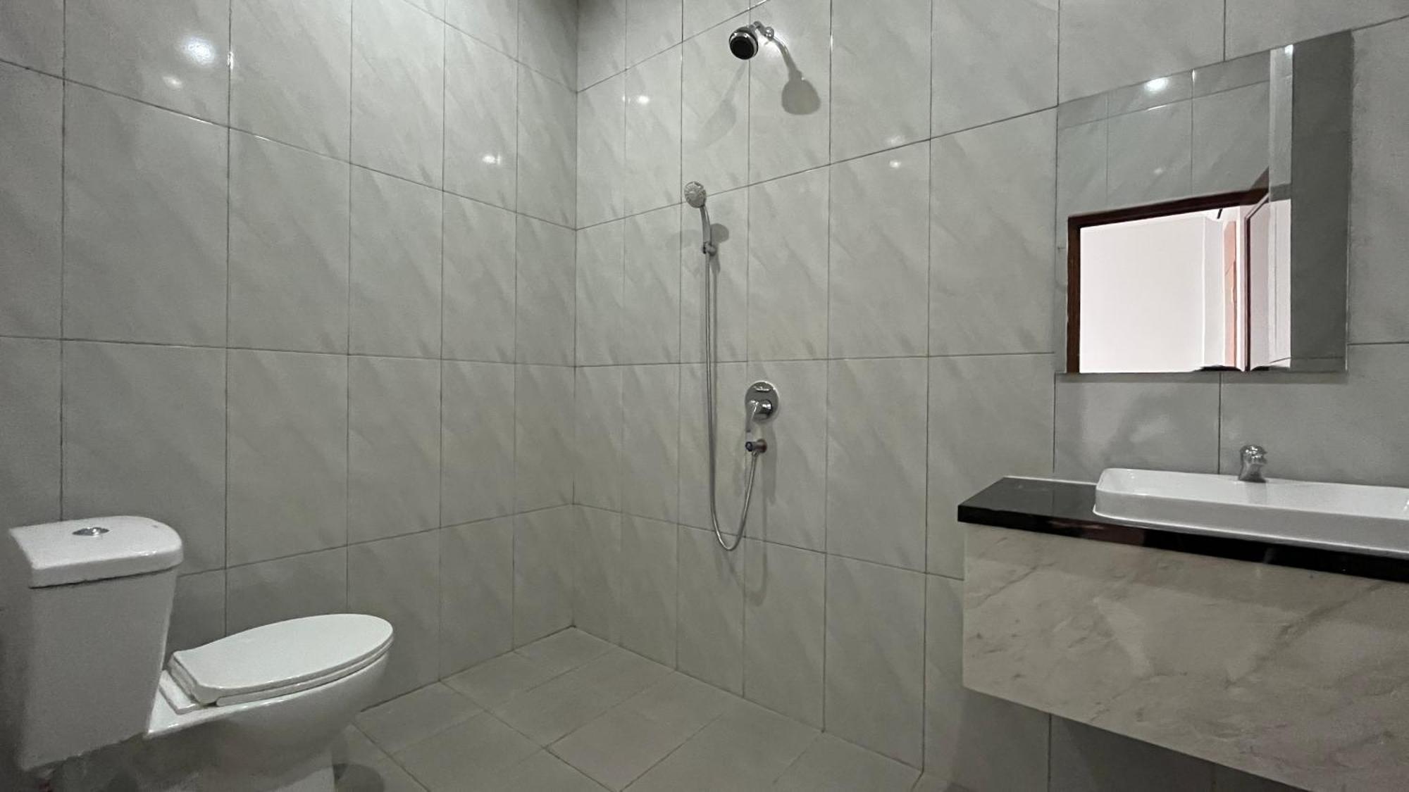Reddoorz Premium At Jalan Diponegoro Lampung Hotel Bandar Lampung Exterior foto