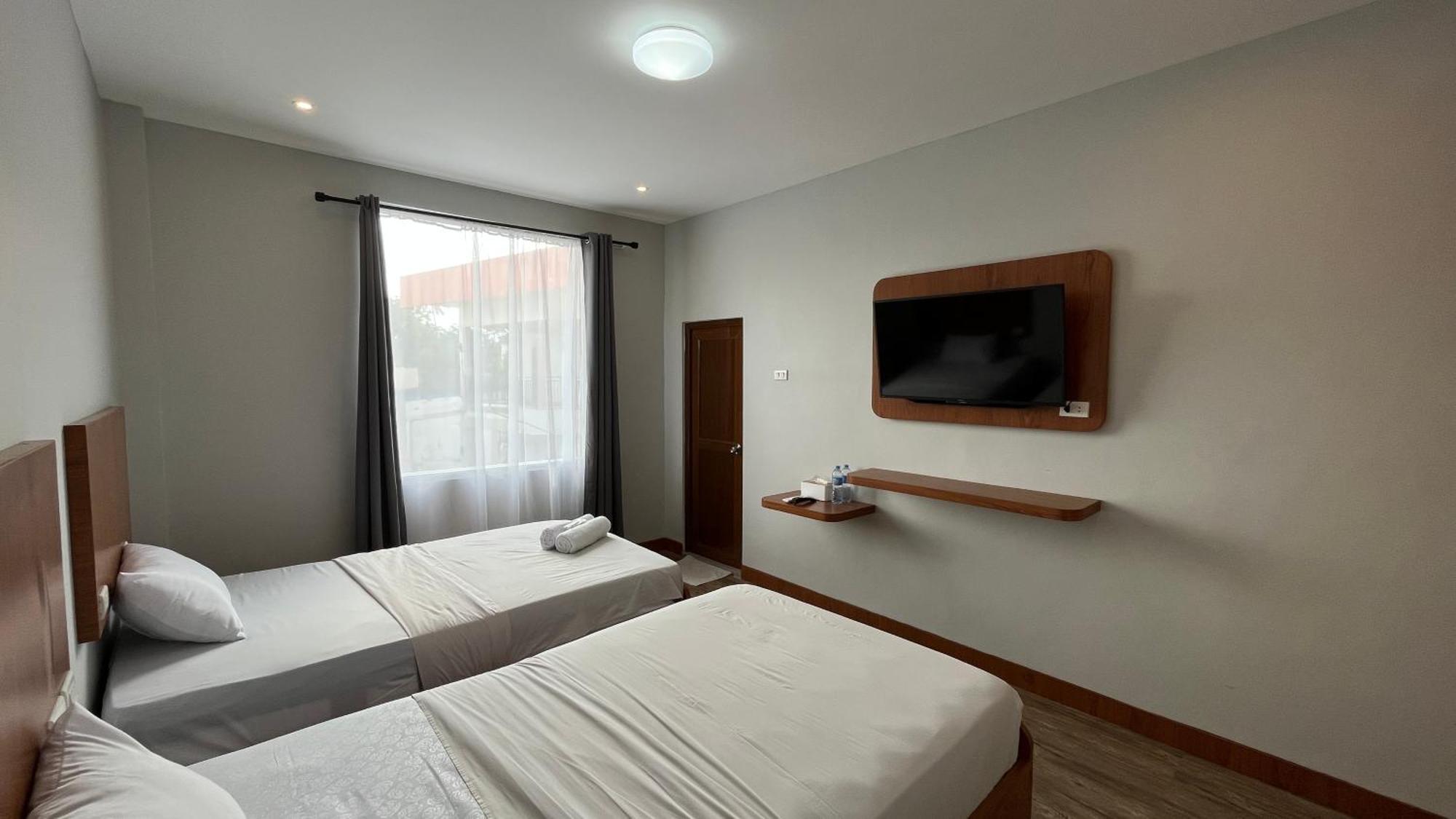 Reddoorz Premium At Jalan Diponegoro Lampung Hotel Bandar Lampung Exterior foto