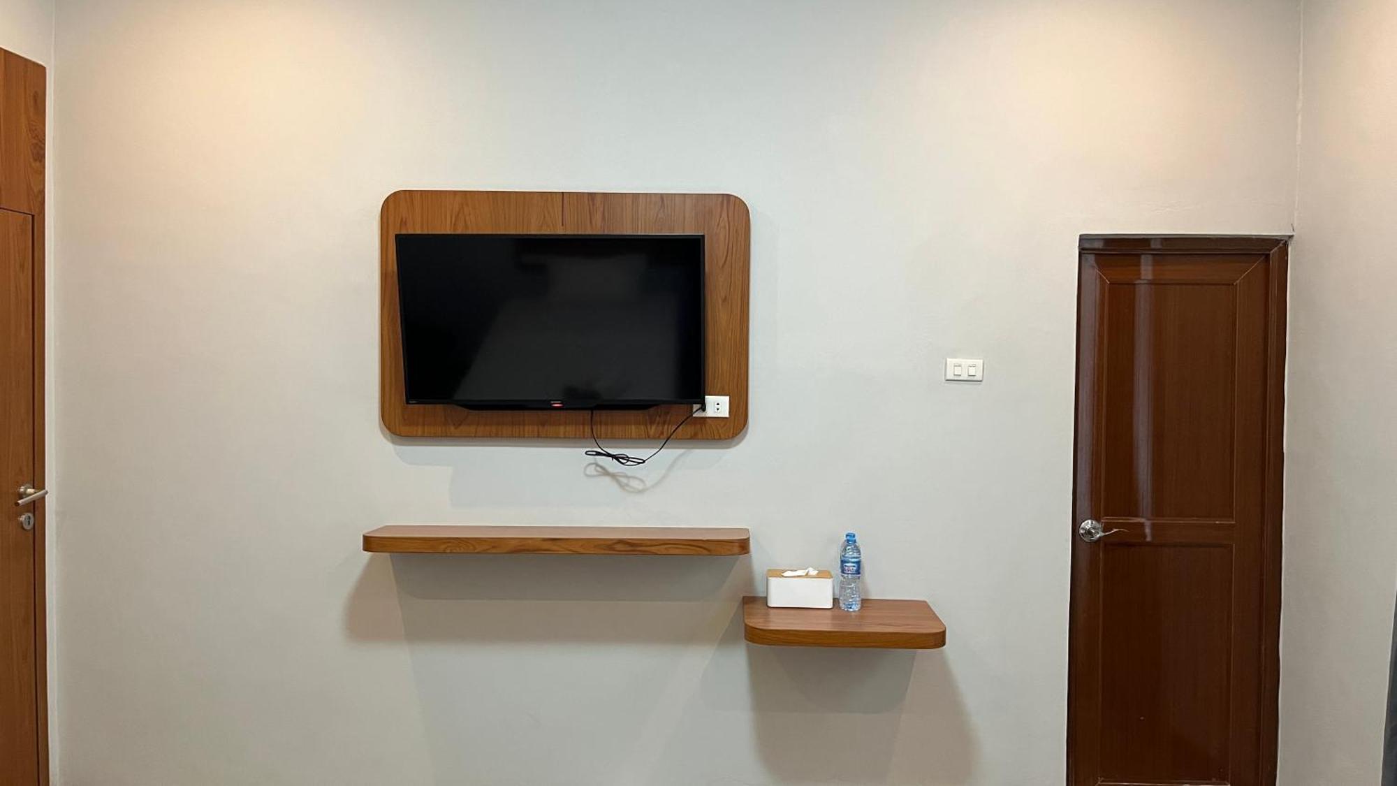 Reddoorz Premium At Jalan Diponegoro Lampung Hotel Bandar Lampung Exterior foto